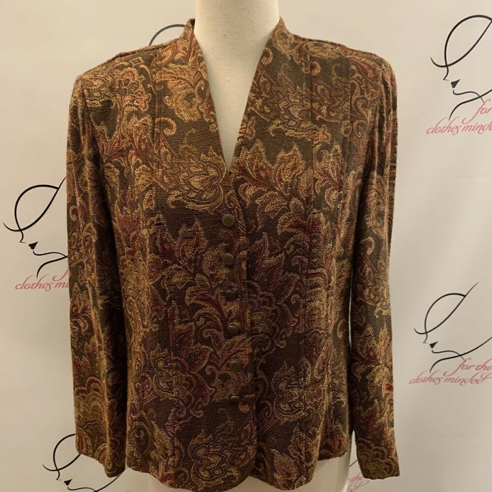 Sag Harbor. Size 12 Petite. Lightweight Unlined Tapestry Jacket or Shirt. B26